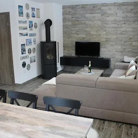 Tadorka, Oscadnica Casa vacanze *