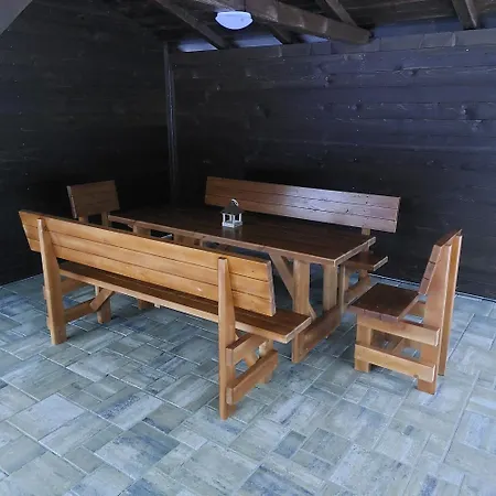 Tadorka, Oscadnica *