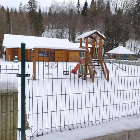 Oscadnica, Tadorka Сasa de vacaciones