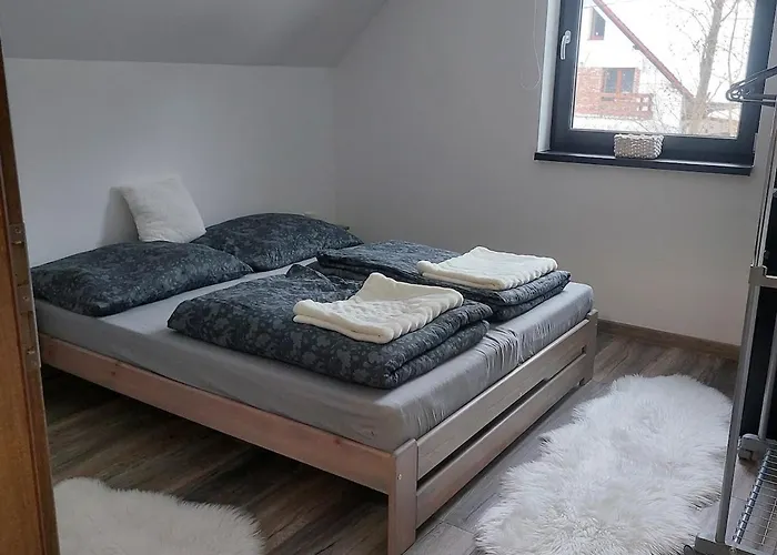 Tadorka, Oscadnica * Čadca