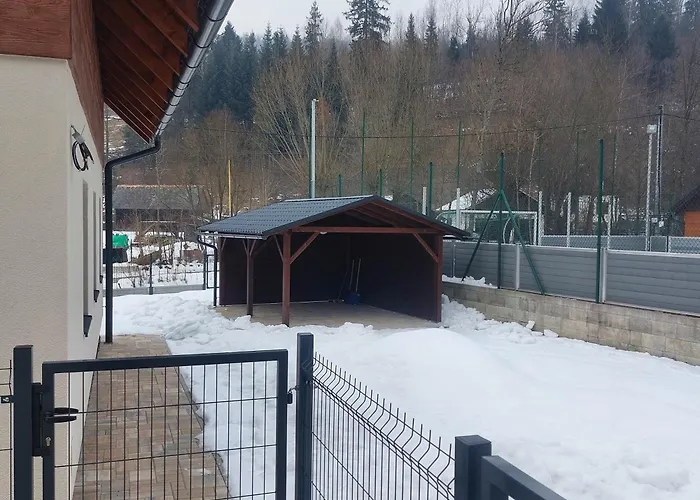 Tadorka, Oscadnica Čadca