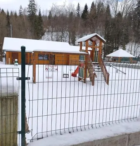 Tadorka, Oscadnica Casa vacanze